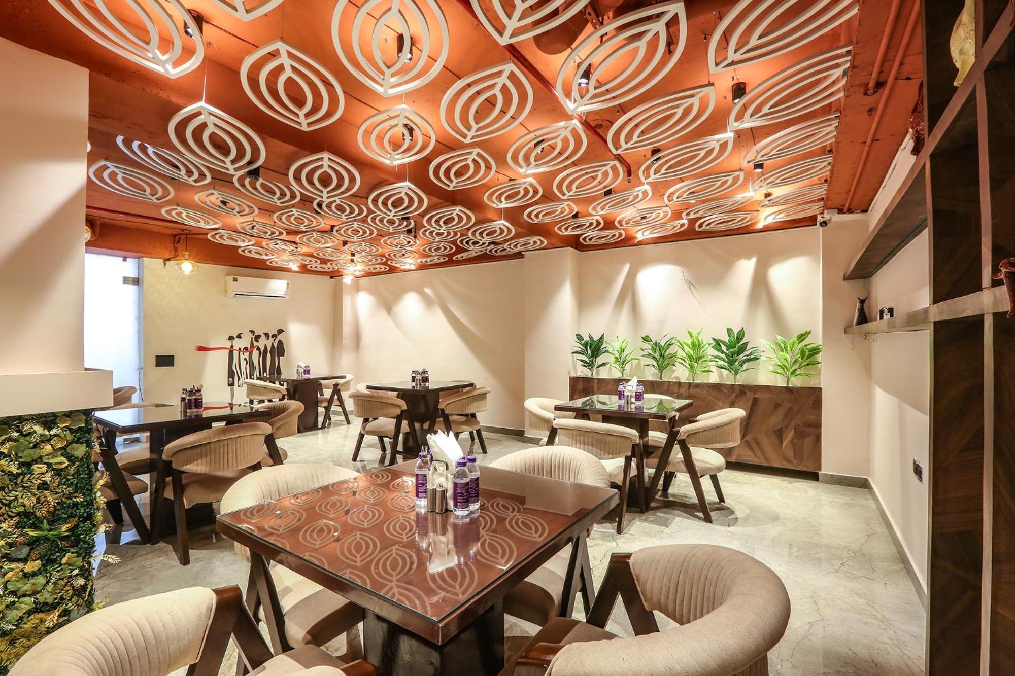 Hotel Green Lotus Luxe Gurgaon Exteriör bild